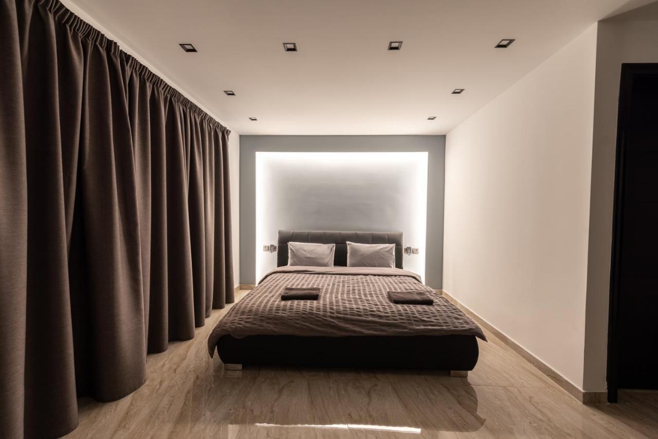 Luxury 2 Bed Apartment In The Heart Of St Julians Saint Julian's Bagian luar foto
