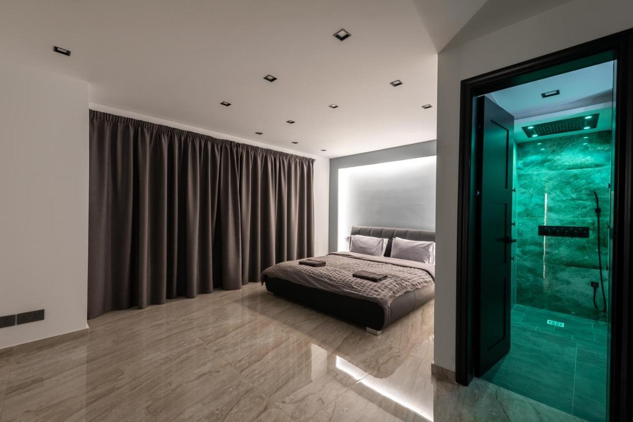 Luxury 2 Bed Apartment In The Heart Of St Julians Saint Julian's Bagian luar foto