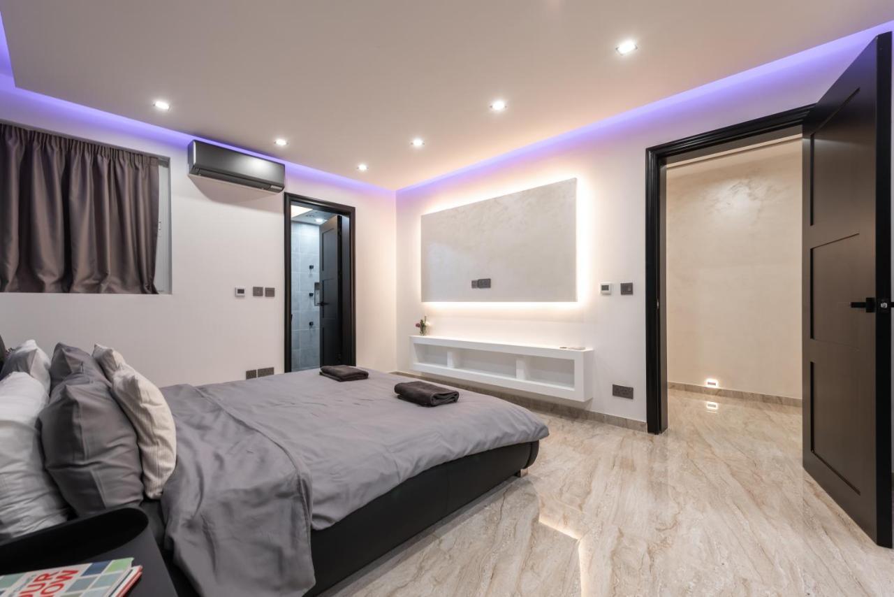 Luxury 2 Bed Apartment In The Heart Of St Julians Saint Julian's Bagian luar foto