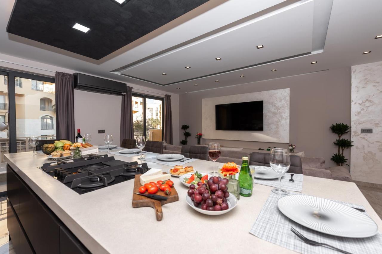 Luxury 2 Bed Apartment In The Heart Of St Julians Saint Julian's Bagian luar foto