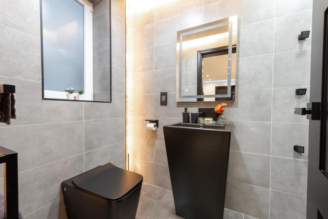 Luxury 2 Bed Apartment In The Heart Of St Julians Saint Julian's Bagian luar foto